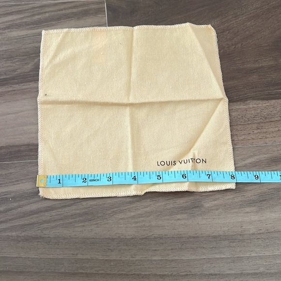 Louis Vuitton Dust  cloth - Picture 2 of 3